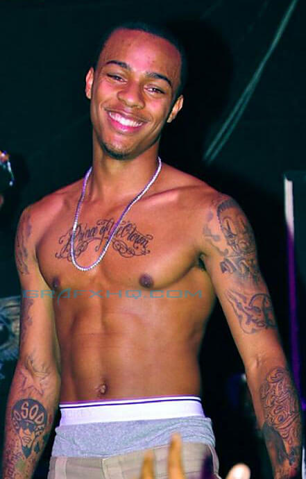 Bow Wow on Stage Shirtless.