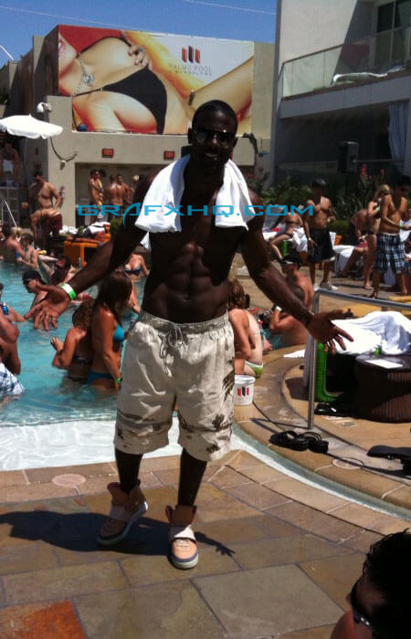 Lance Gross shirtless at the pool