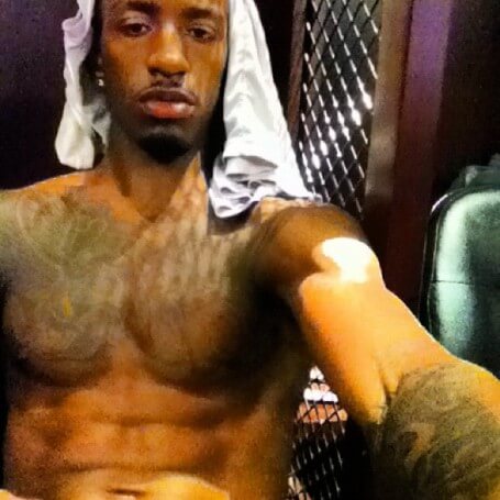 russ-smith-abs-shirtless2