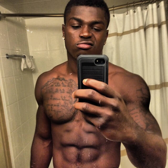 jabrill-peppers-shirtless-abs